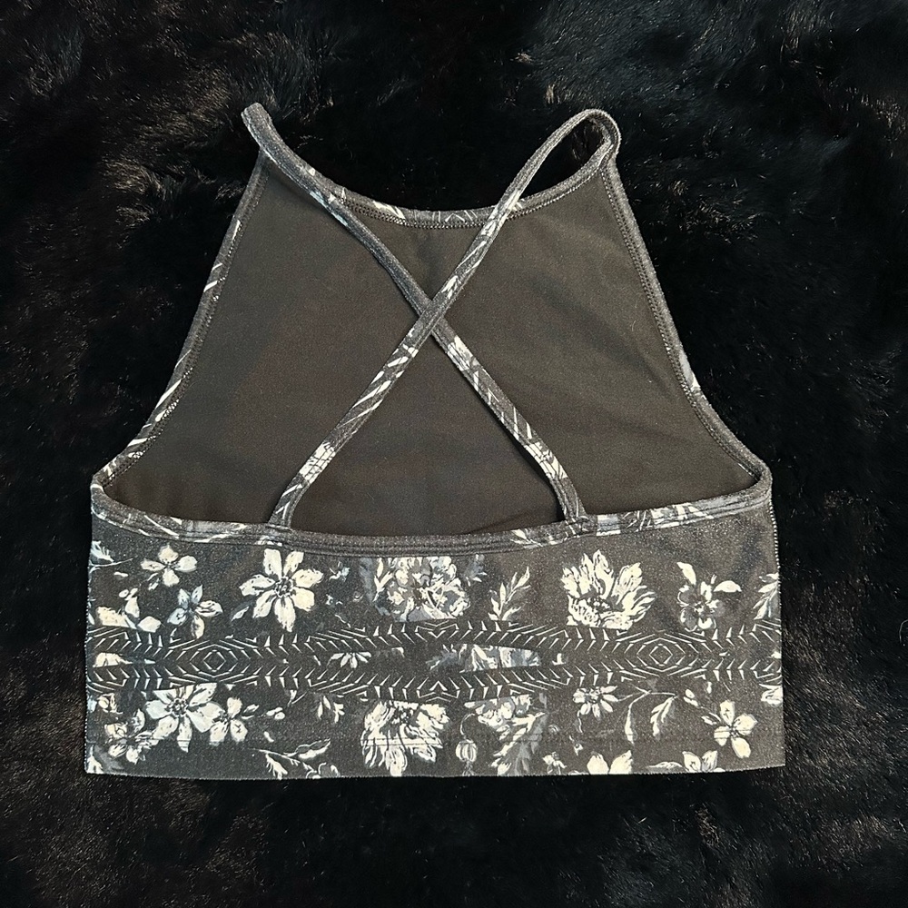Crop Tank Top - Picture 2 of 3